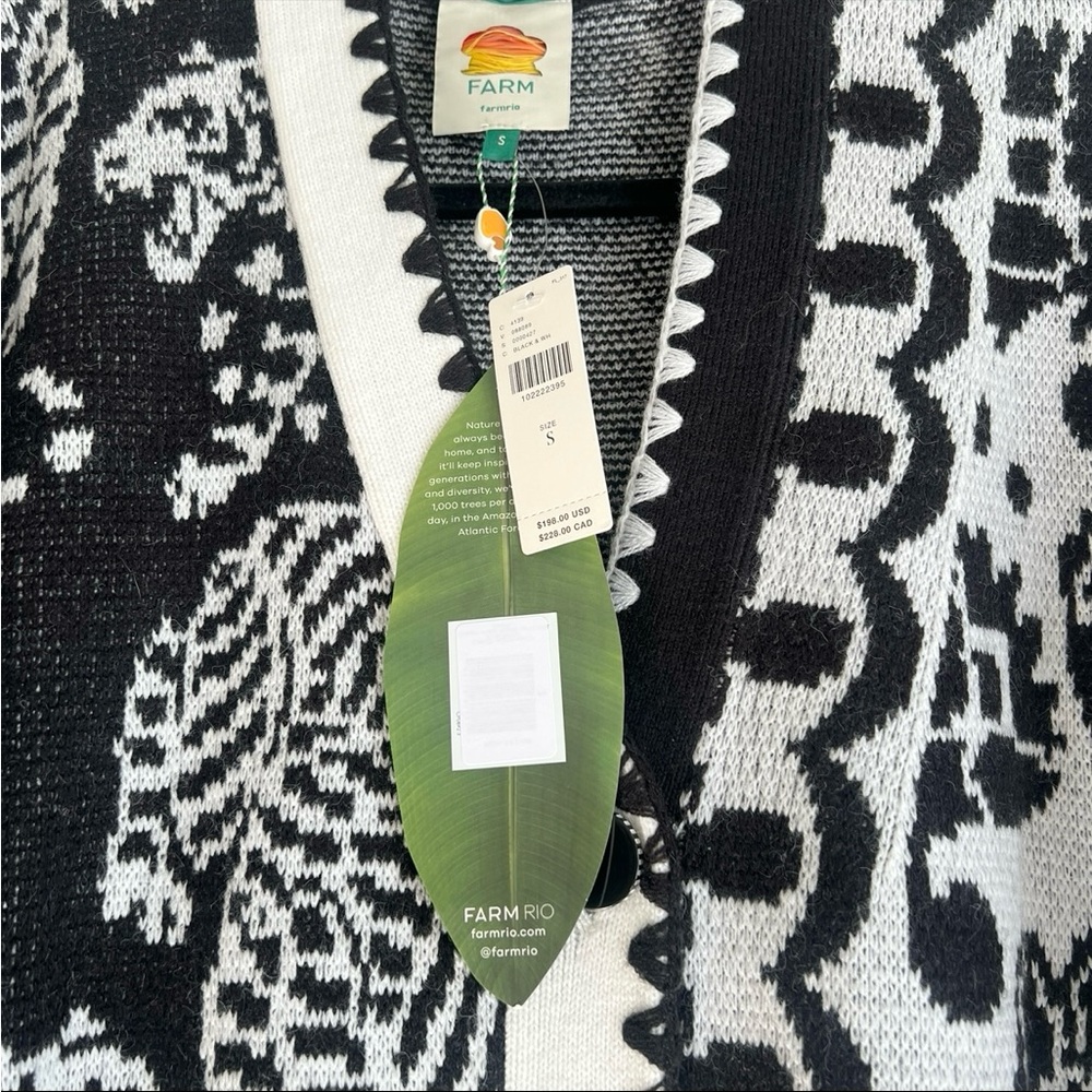 FARM Rio Black & White Mixed Striped Tigers Buttoned Knit Cardigan in Small NWT - Picture 6 of 13